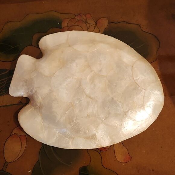 Capiz Shell Fish Plates Set of 5 Vintage - Picture 9 of 11